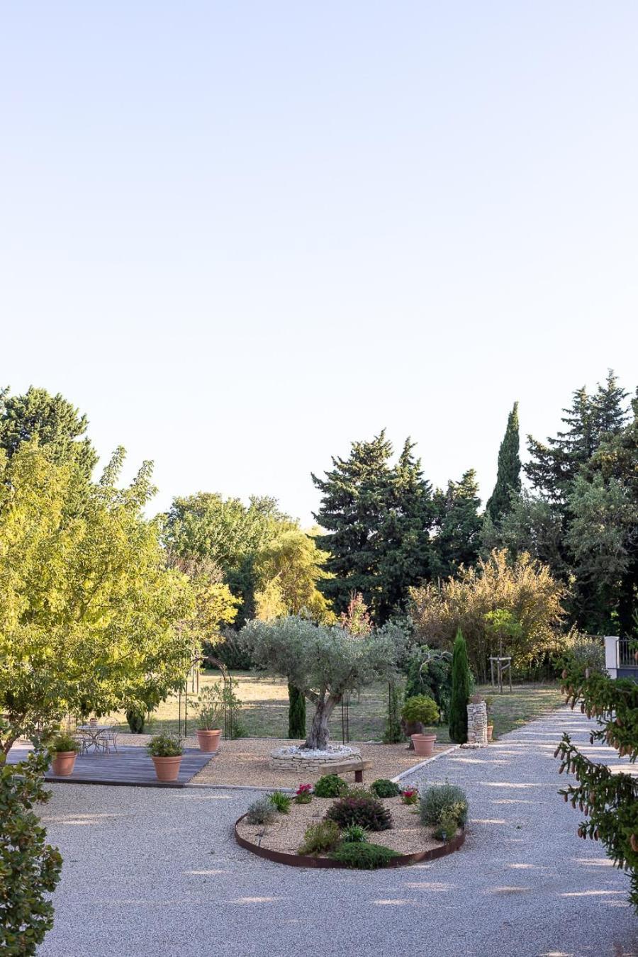 Bed and Breakfast Mas des Tourterelles Jonquieres  Exterior foto